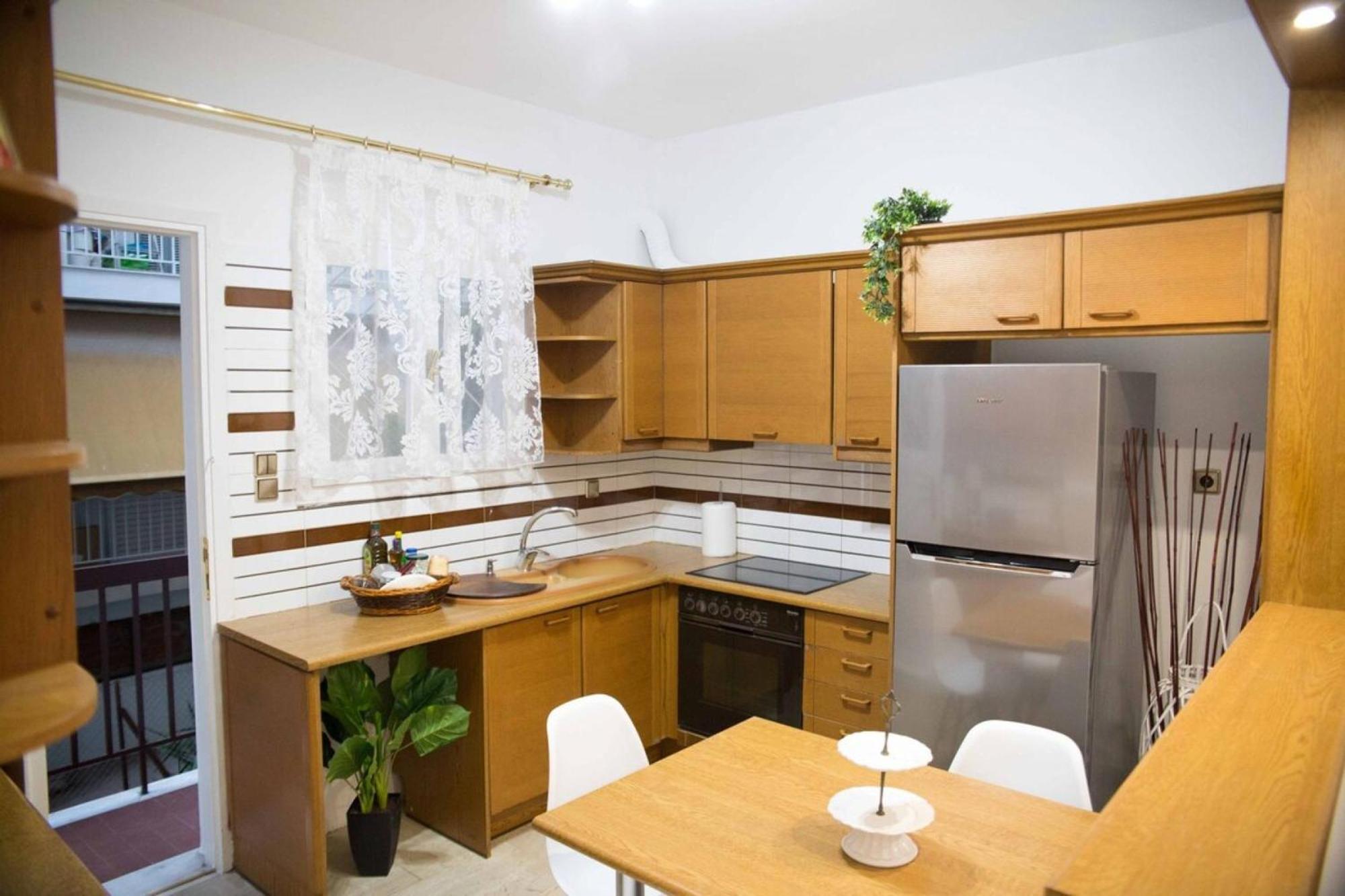 Cozy Apartment With Sea View Next To Marina Zeas Пирея Екстериор снимка